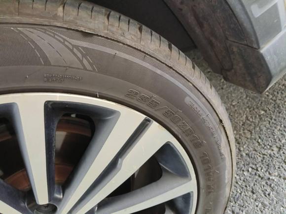 [南京·苏A] 二手荣威荣威RX52019款 20T 两驱自动4G互联铂金版