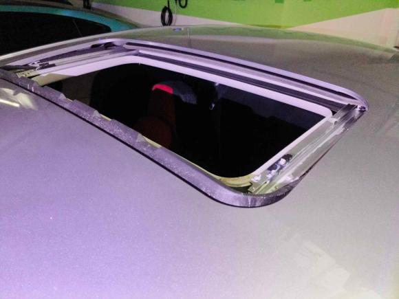 [武汉·鄂A] 二手荣威荣威i52019款 20T 自动4G互联领豪旗舰版