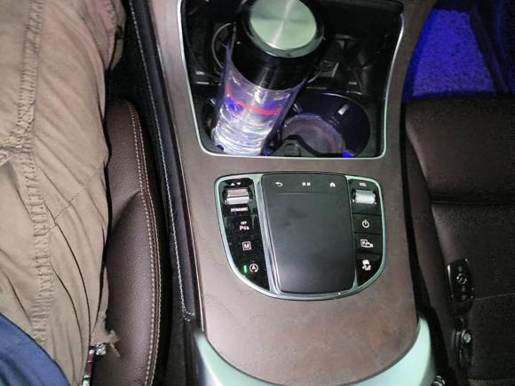 [苏州·苏U] 二手奔驰奔驰GLC2021款 GLC 260 L 4MATIC 豪华型