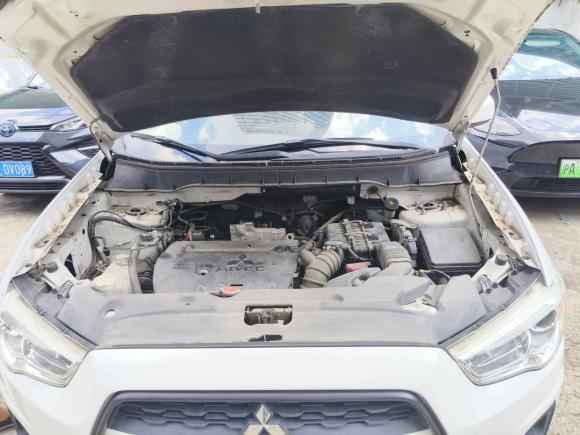 [上海·苏A] 二手三菱劲炫ASX2013款 2.0L 手动两驱舒适版