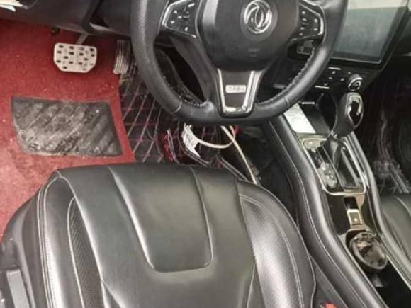 [南京·苏A] 二手东风风光风光5802016款 1.5T CVT豪华型