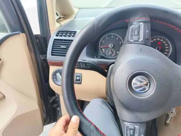 [济南·鲁A] 二手大众途安2011款 1.4T DSG智臻版5座