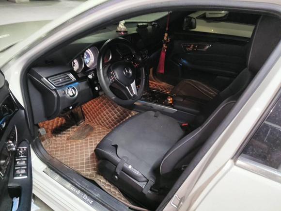 [成都·川A] 二手奔驰奔驰E级2015款 改款 E 260 L 运动型