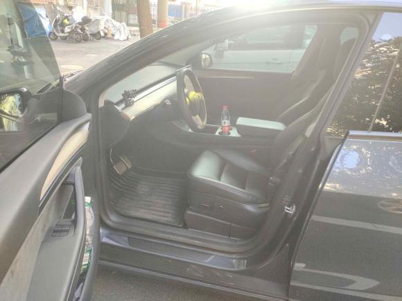 [上海·沪A] 二手特斯拉Model Y2022款 后轮驱动版