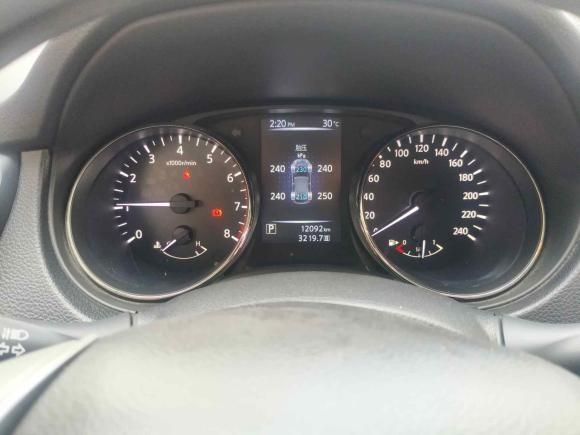 [上海·沪D] 二手日产逍客2017款 2.0L CVT精英版 国V