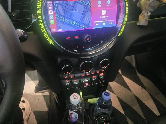 [深圳·粤B] 二手MINIMINI2023款 改款 1.5T COOPER 艺术家