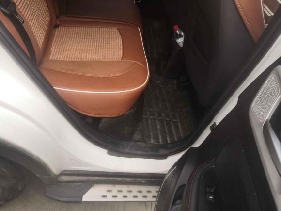 [嘉兴·皖H] 二手中华中华V32015款 1.5L 手动精英型