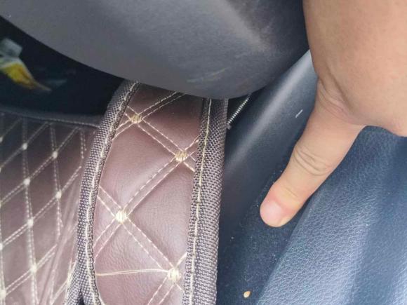 [南通·苏F] 二手Jeep大指挥官2022款 2.0T 四驱豪华版