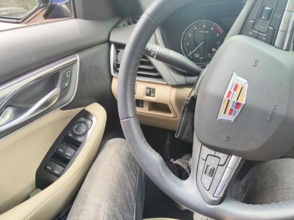 [上海·沪E] 二手凯迪拉克凯迪拉克CT52020款 28T 时尚型