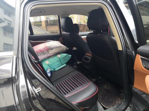 [成都·贵F] 二手汉腾汽车汉腾X72016款 1.5T 手动豪华型
