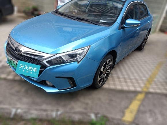 比亚迪秦2015款 1.5T 双冠旗舰Plus版「深圳二手车」「天天拍车」