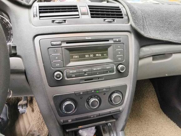 [义乌·浙G] 二手斯柯达明锐2013款 1.6L 手动逸杰版