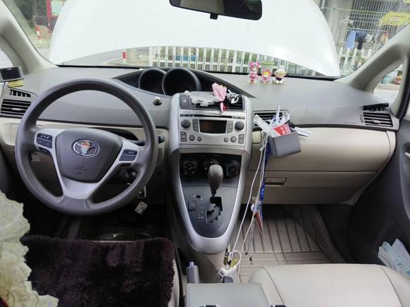 [上海·沪C] 二手丰田逸致2011款 180E CVT精英版