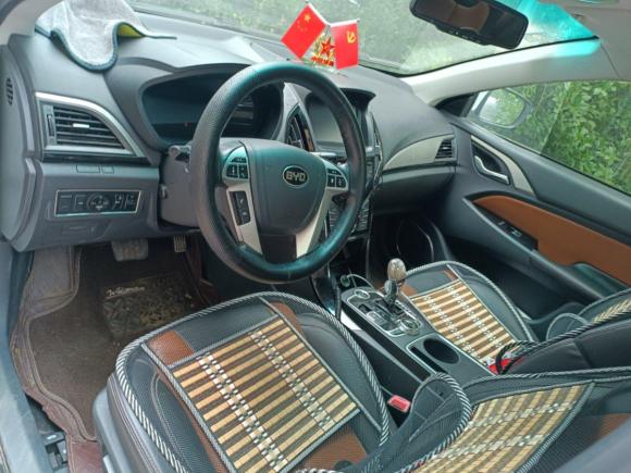 [济南·鲁A] 二手比亚迪秦新能源2014款 1.5T 尊贵型