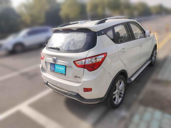 [宁波·浙B] 二手长安长安CS352015款 1.6L 手动豪华型 国V