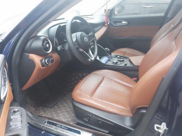 [温州·浙C] 二手阿尔法·罗密欧Giulia朱丽叶2017款 2.0T 200HP 精英版