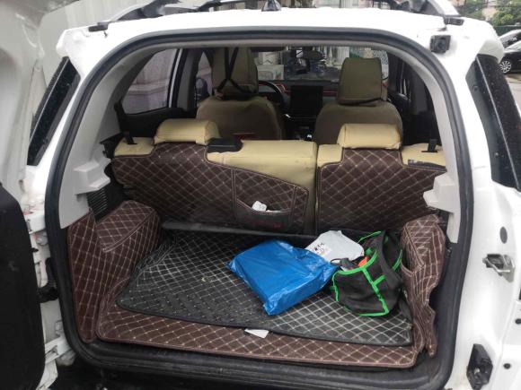 [无锡·苏B] 二手比亚迪元新能源2019款 EV360 智联悦享型