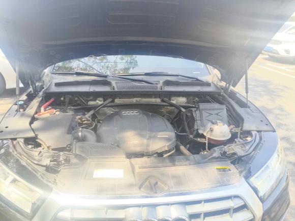 [深圳·粤S] 二手奥迪奥迪Q5L2018款 40 TFSI 荣享时尚型 国VI