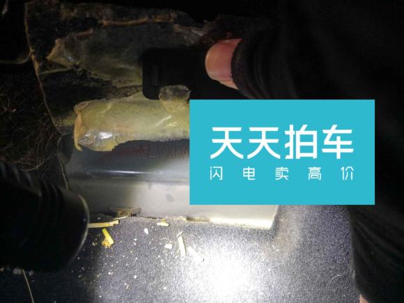 [武汉·鄂A] 二手陆风陆风X72015款 2.0T 全景尊贵版