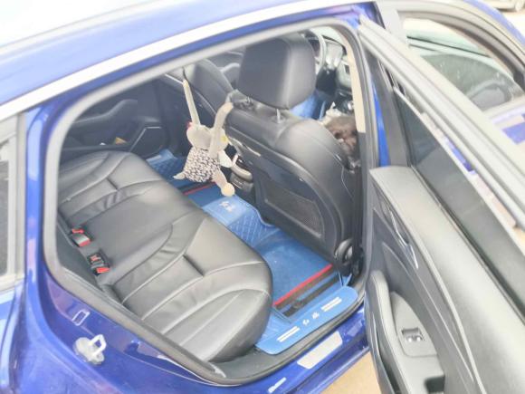 [杭州·浙J] 二手红旗红旗H52022款 经典款 1.5T DCT旗韵版