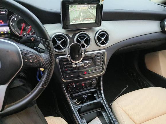 [杭州·浙A] 二手奔驰奔驰GLA2015款 GLA 220 4MATIC 时尚型