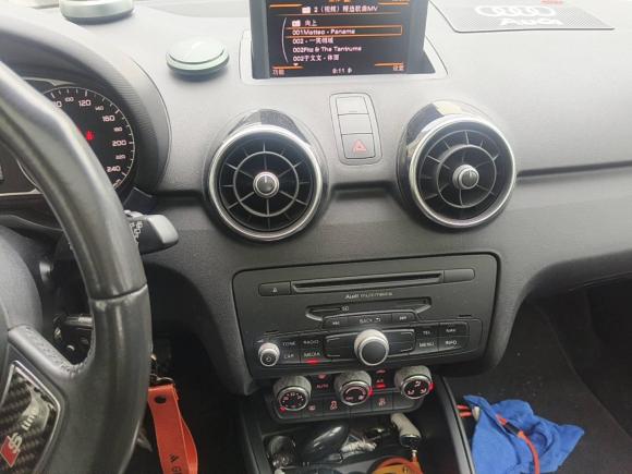 [上海·沪C] 二手奥迪奥迪A12014款 30 TFSI Sportback舒适型