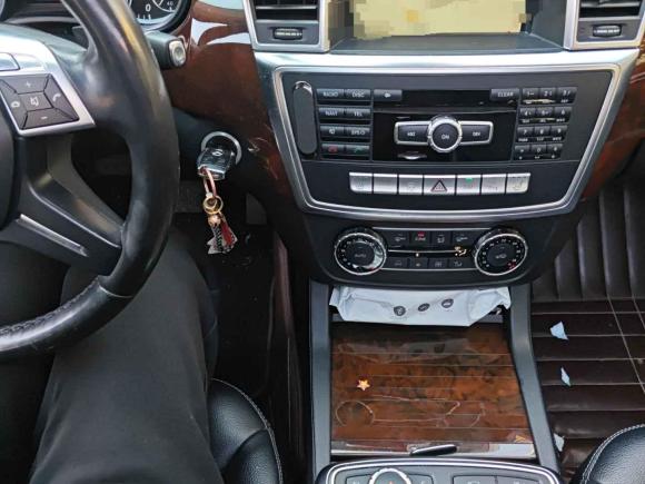 [济南·鲁A] 二手奔驰奔驰M级2014款 ML 400 4MATIC动感型