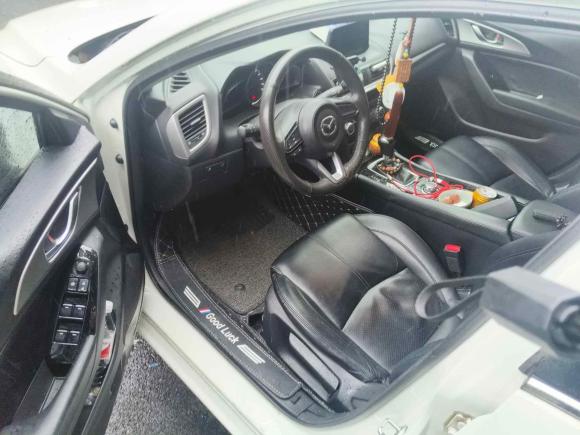 [杭州·浙A] 二手马自达马自达3 昂克赛拉2017款 两厢 1.5L 自动豪华型 国V