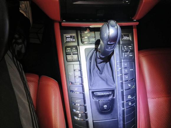 [上海·沪B] 二手保时捷Macan2014款 Macan 2.0T