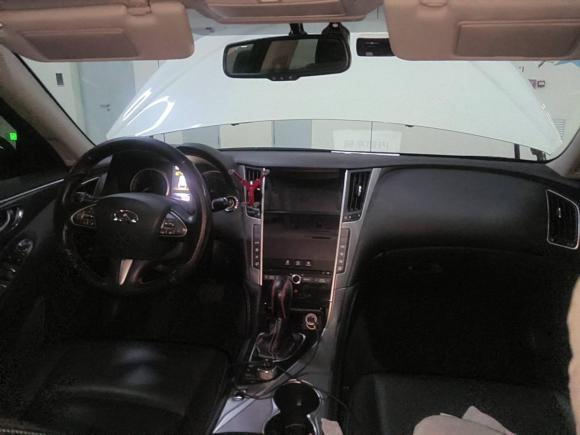 [深圳·粤B] 二手英菲尼迪英菲尼迪Q50L2016款 2.0T 进取版