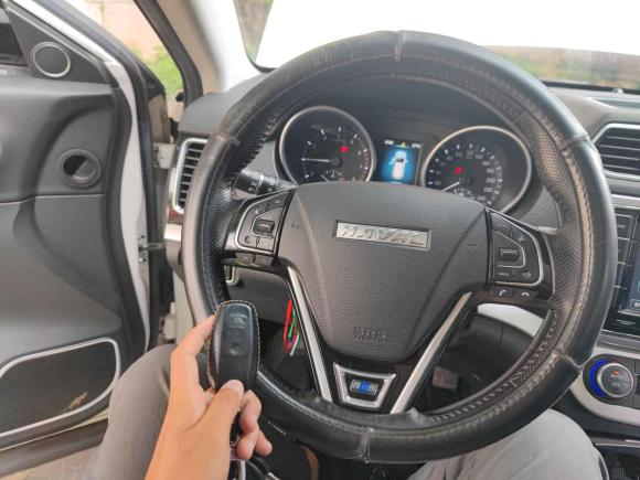 [义乌·浙G] 二手哈弗哈弗H6 Coupe2015款 蓝标 2.0T 手动两驱精英型