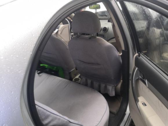 [上海·苏E] 二手雪佛兰乐风2010款 1.4AT风尚版