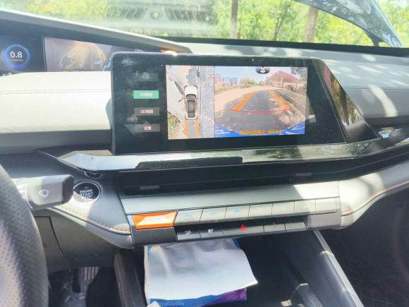 [武汉·鄂A] 二手长安长安UNI-V2023款 1.5T 尊贵型