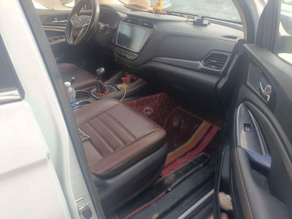 [青岛·鲁B] 二手长安欧尚长安欧尚A8002017款 1.6L 手动智享型