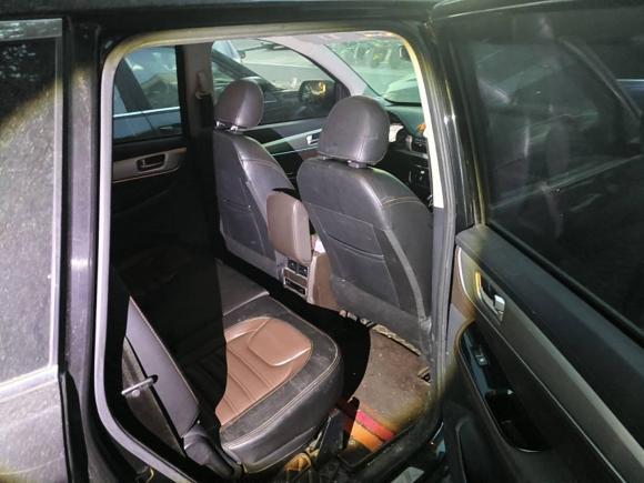 [苏州·苏E] 二手东风风行景逸X62017款 劲享系列 1.5T CVT尊享型