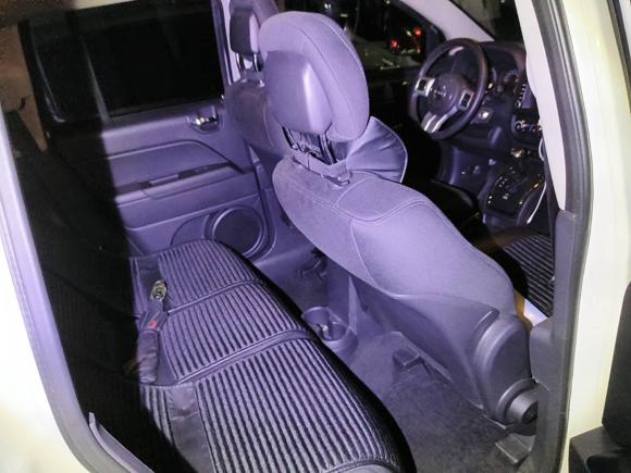 [深圳·粤B] 二手Jeep指南者2014款 2.4L 四驱运动版