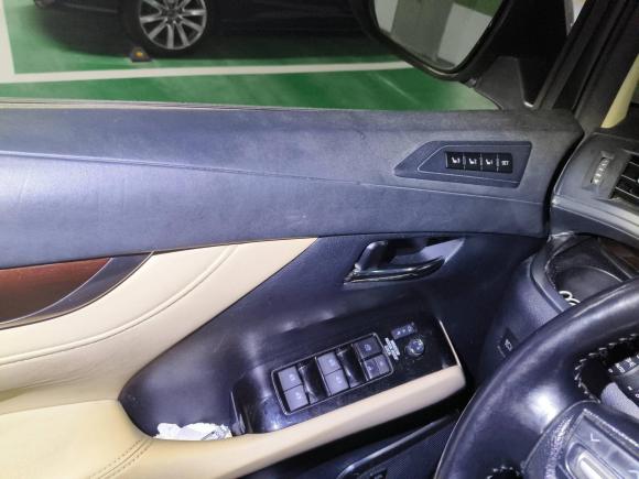 [上海·沪D] 二手丰田埃尔法2015款 3.5L 豪华版