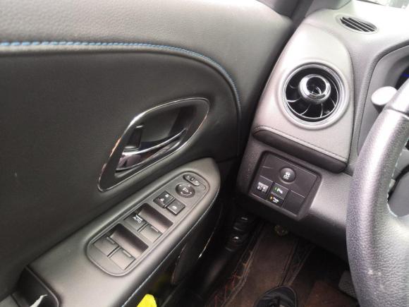 [成都·川A] 二手思铭东风本田X-NV2020款 电掣版