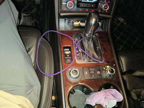 [合肥·皖A] 二手大众途锐2011款 3.0TDI 柴油舒适型