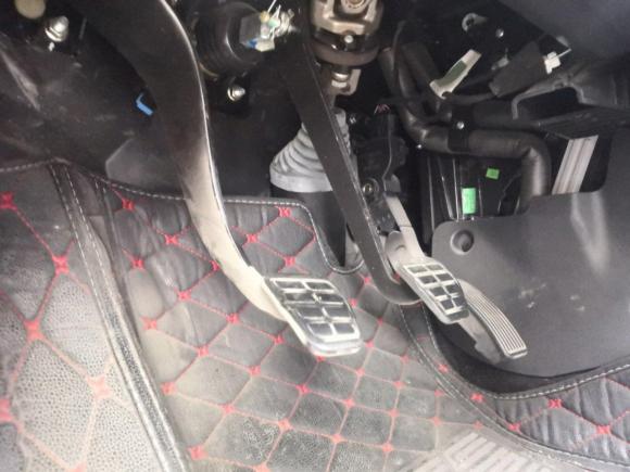 [上海·皖B] 二手奇瑞瑞虎32016款 1.6L 手动智尚版