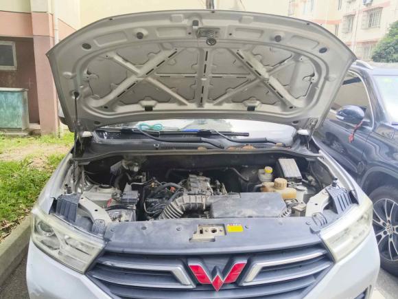 [苏州·苏E] 二手五菱汽车五菱宏光2019款 1.5L S标准型国VI LAR