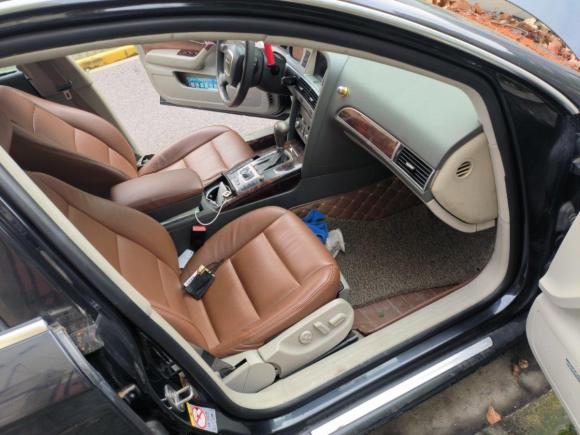 [上海·沪A] 二手奥迪奥迪A6L2009款 2.8 FSI 舒适娱乐型