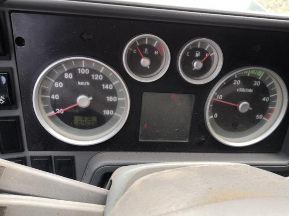 [济南·鲁F] 二手依维柯依维柯得意2012款 2.5T-A35物流1版中顶