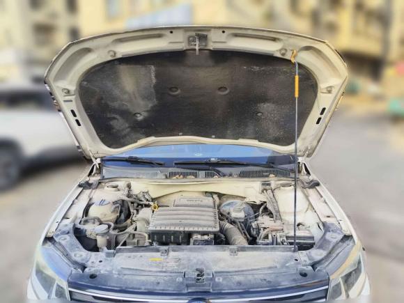 [金华·皖D] 二手大众朗行2015款 1.6L 自动风尚版