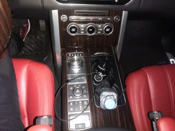 [北京·京Q] 二手路虎揽胜2016款 3.0 SC V6 Vogue SE 创世加长版