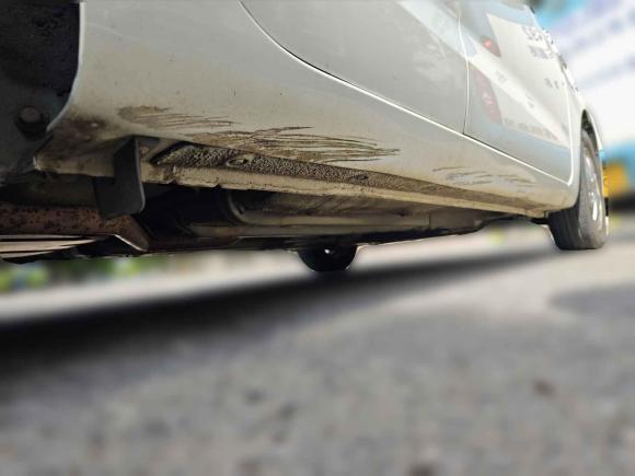 [上海·甘A] 二手起亚起亚K22015款 两厢 1.4L AT GLS炫酷版