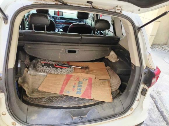 [武汉·鄂A] 二手东风风行景逸X52017款 乐享系列 1.6L CVT豪华型