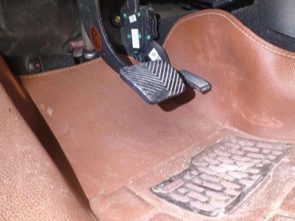 [西安·陕A] 二手中华中华V32016款 1.5L 自动智能型