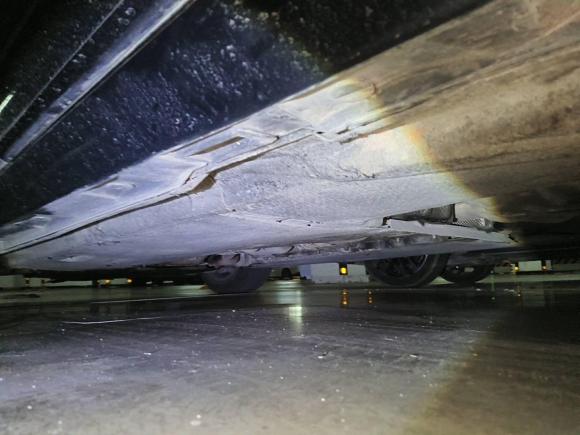 [成都·沪B] 二手奥迪奥迪A6L2012款 30 FSI 舒适型