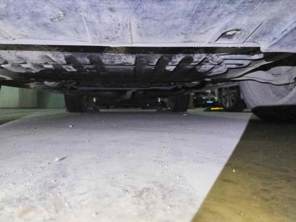 [西安·陕U] 二手路虎揽胜极光2013款 2.0T 5门耀动版